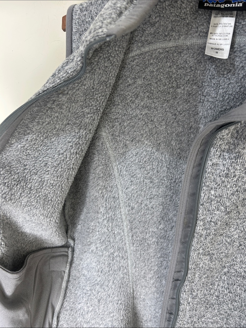 PATAGONIA Gray Better Sweater Fleece Vest Size Medium - Picture 11 of 16